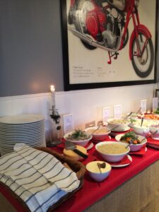 julbord - maten uppdukad